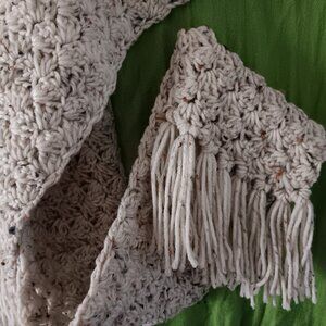 Comforting Muffler! 90" x 6" Yarn Knitted Warmth